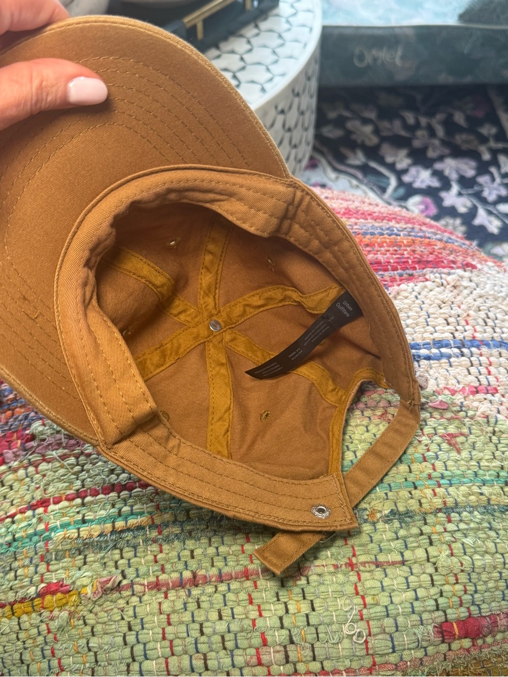 🤎‎ Urban Outfitters tan nude neutral brown adjustable cap baseball hat - Picture 3 of 4